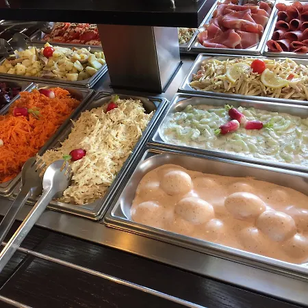 Hotel Villa Motel 3*