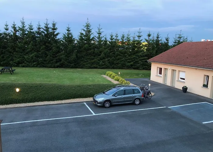 酒店 Villa Motel 3*